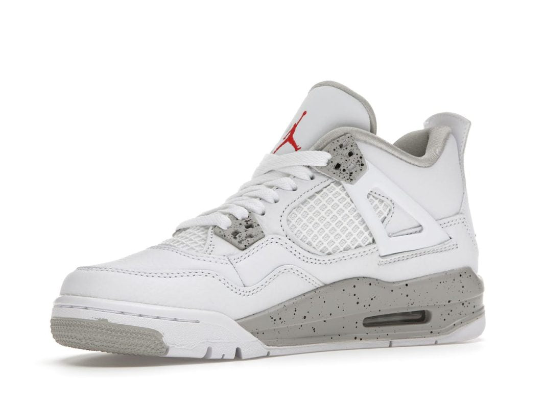 Air Jordan 4 Retro “White Oreo”