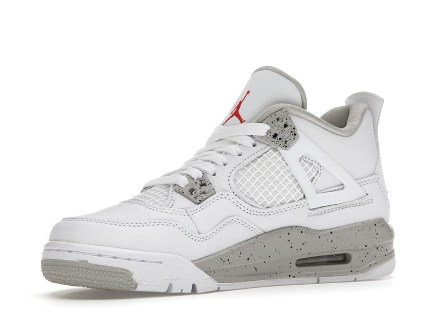 Air Jordan 4 Retro “White Oreo”