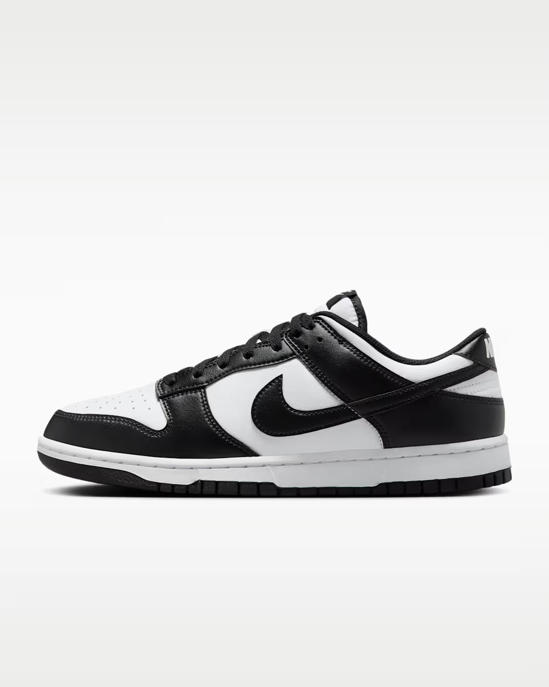 Nike Dunk Low Retro-Black and white
